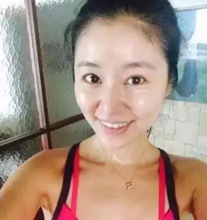 女明星素颜对比照:有哪些素颜比化妆还好看的女明星？