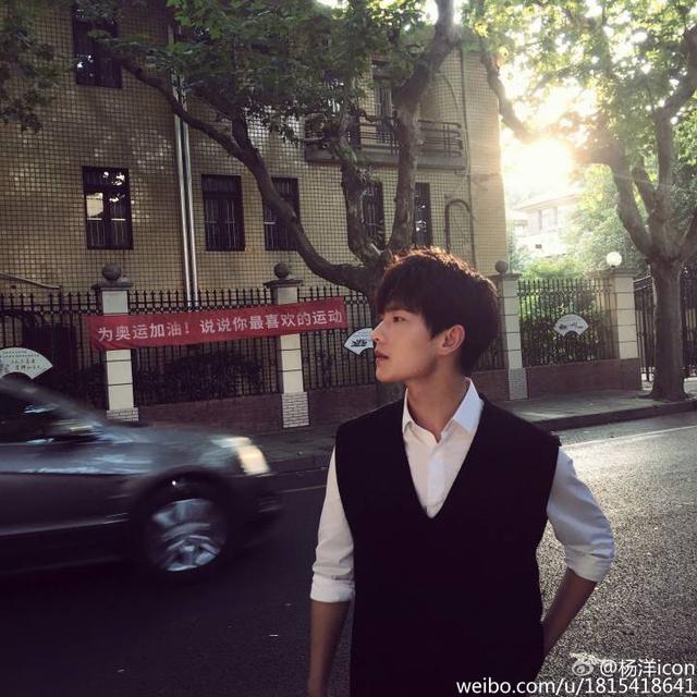 杨洋真的人品那么差么？为什么现在微博上都在撕杨洋？