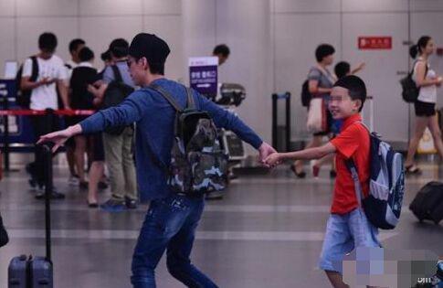 阿格和何炅:何炅和赵丽颖的关系好吗？