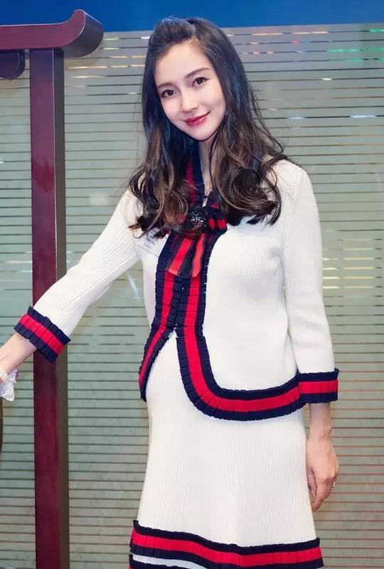 曝baby已怀孕:为什么baby怀孕时还能穿得少女感十足？