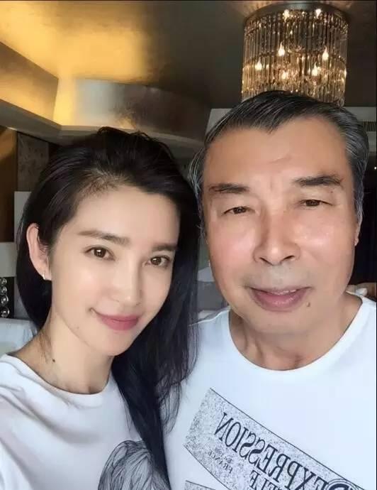 朴敏英承认整容:如何识别一个人是不是整过容