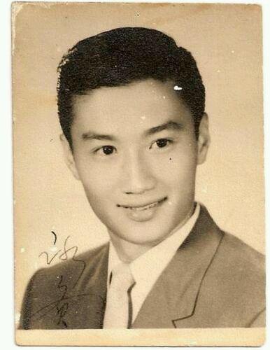 斯文败类型男生是什么样子的？