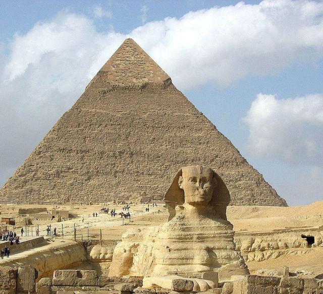 埃及金字塔的传说和故事，进入埃及金字塔就会被法老诅咒吗金字塔有哪些神秘的地方