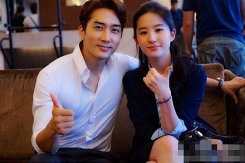 黄轩女朋友:黄轩女友疑韩国女星宋昰昀，娱乐圈中都有哪些跨国恋情？