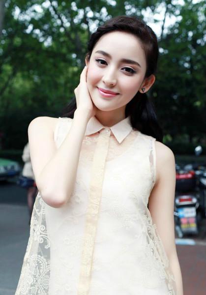 麦迪娜买买提:新疆的明星，你最喜欢哪个？