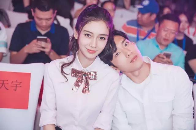 曝baby已怀孕:为什么baby怀孕时还能穿得少女感十足？