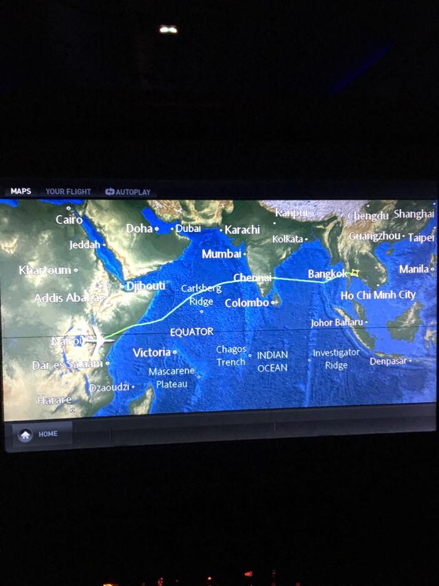 胖狗狗坐飞机旅行还做头等舱:坐国际航班的头等舱是一种怎样的体验？ 狗狗坐飞机头等舱去外国