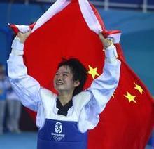 罗琦眼睛:张云雷将自己的偶像罗琦变成了粉丝，什么水平