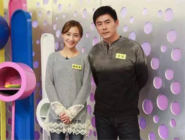王倩一:王一博肖战如果是假的，为什么还会被嗑那么多糖？