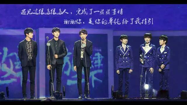 张俪春漾大片曝光:你愿意给三小只一片橙海吗？
