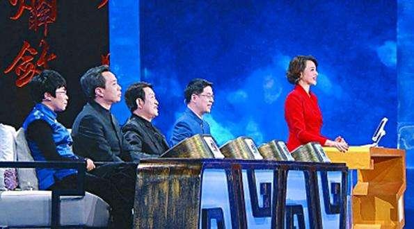 武亦姝姜闻页被夸大才女，你觉得是不是媒体炒作？