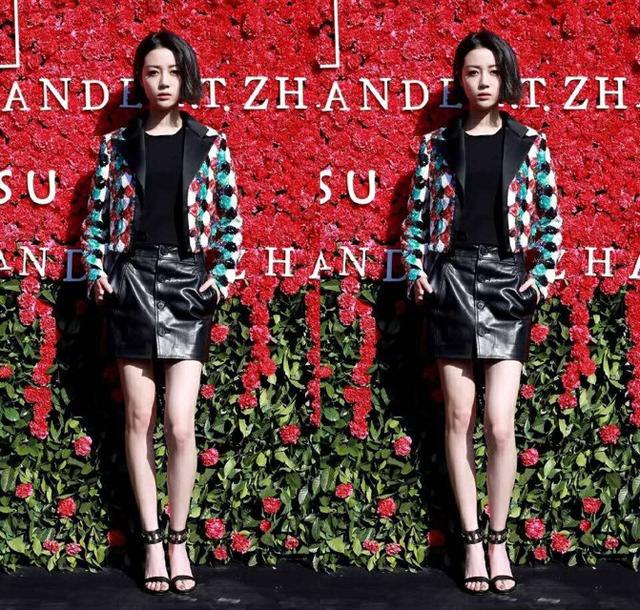 陈丹婷杨幂对比照:演员中你们觉得谁的腿最好看？