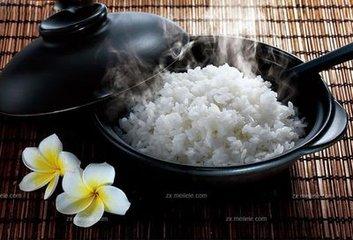 电饭煲怎么使用去蒸米饭比较好吃？