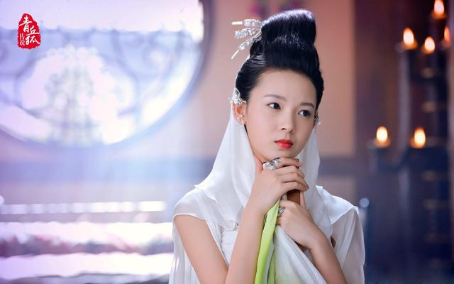 胡冰卿的老公:如何看待张铭恩和胡冰卿恋情？