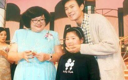 郑少秋老婆:郑少秋当年为什么抛弃妻女,与肥姐沈殿霞离婚
