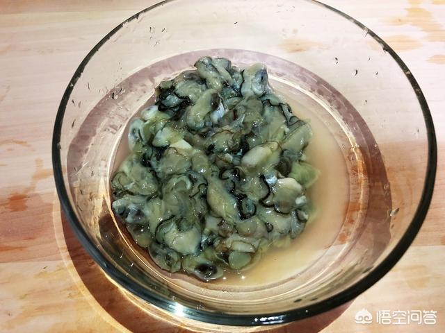 海蛎饼可以用平底锅吗，海蛎煎蛋的家常做法是怎样呢听说这个适合孕妇吃