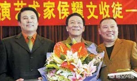 洗浴过水漫游沙皮:郭德纲当初为什么没有拜李金斗为师？