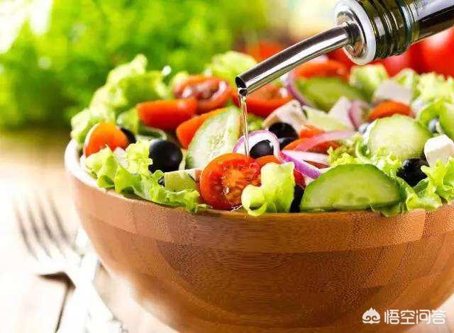 小放牛养生蔬菜沙拉的做法，美味的蔬菜沙拉怎么搭配才更好吃