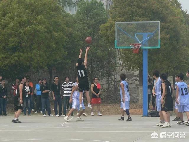 对于单身宅男来说,周末可以有哪些活动？