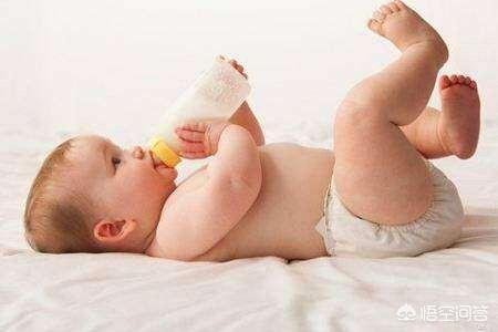 直接换奶粉对宝宝的后果严重，婴儿喝奶粉，中途换奶粉有影响吗？