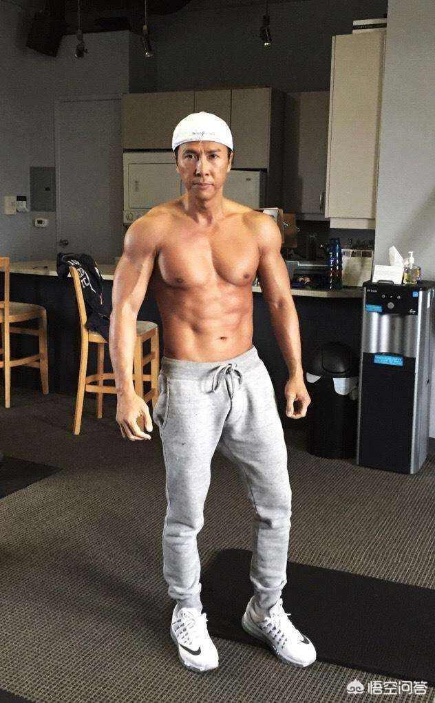 头条问答 吴京和甄子丹如果放开了打 你认为结局如何 324个回答