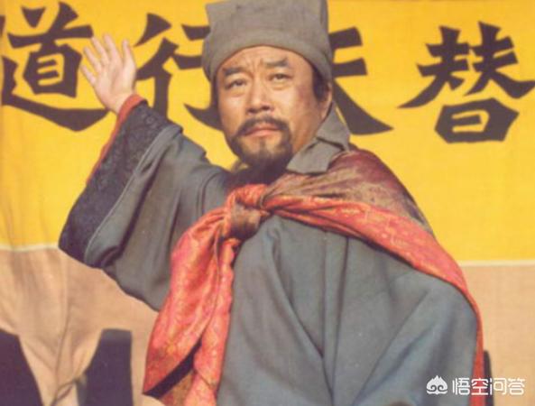 《水浒传》中,你觉得宋江应该招安吗？