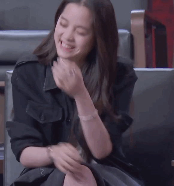 刘星阳:如何看待张艺兴吐槽欧阳娜娜“蚂蚁竞走”？是什么梗？