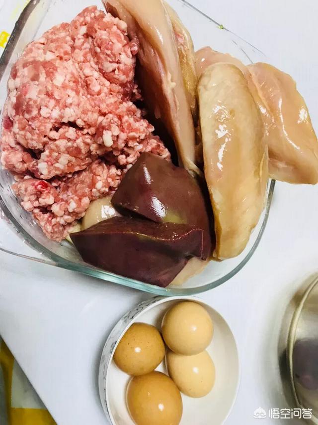 狗粮的制作方法视频:请问养狗狗的朋友，泰迪吃什么东西能代替狗粮？