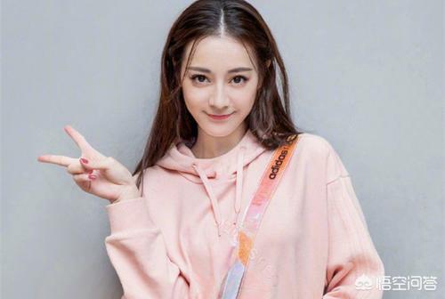 演员迪丽热巴:金鹰奖最受欢迎女演员杨紫为什么会输给迪丽热巴？