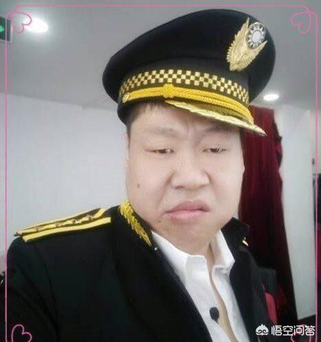 郭德纲弟子打人:郭德纲功勋门徒李鹤彪现今在德云社的地位如何？