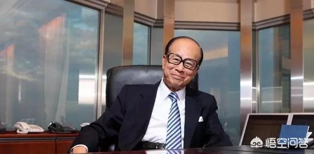 李嘉诚的镇魂楼是什么:初中毕业的李嘉诚为什么能成为华人首富？