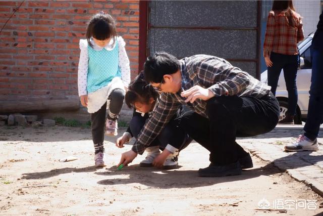 为什么爷爷坟墓只旺孙女,在农村为什么有些老人更爱长孙？