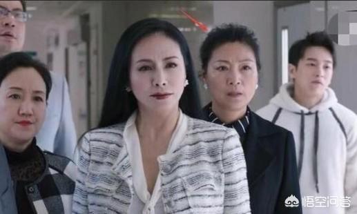 李晨爷爷:李晨的爸爸妈妈是干什么的