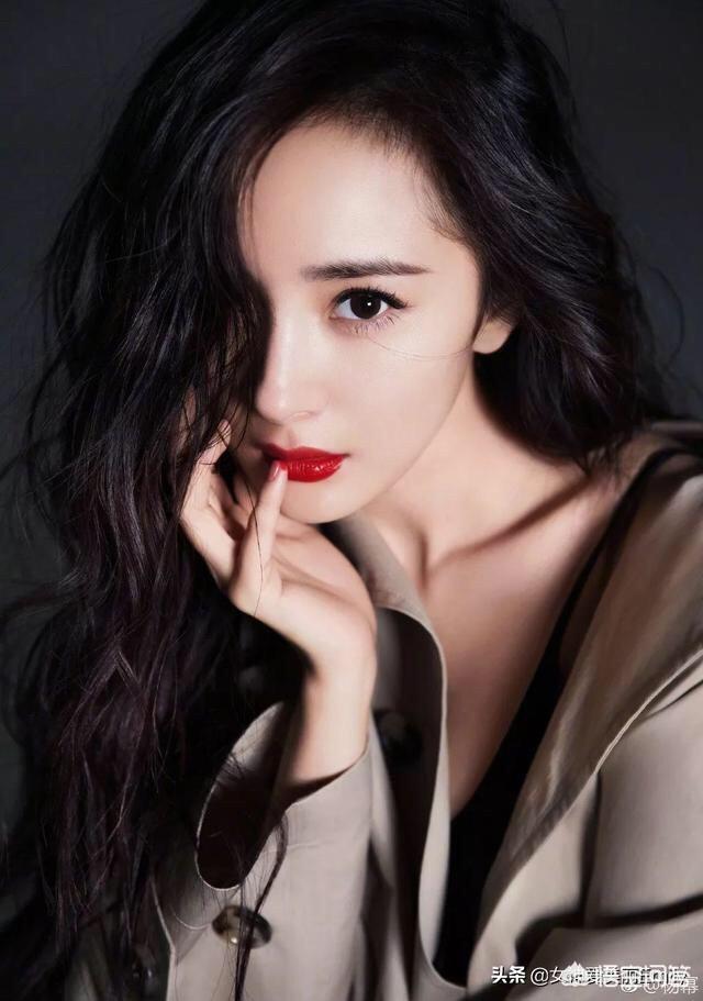 周里京老婆张巍图片:你最喜欢中国大陆的哪个女明星？为什么？
