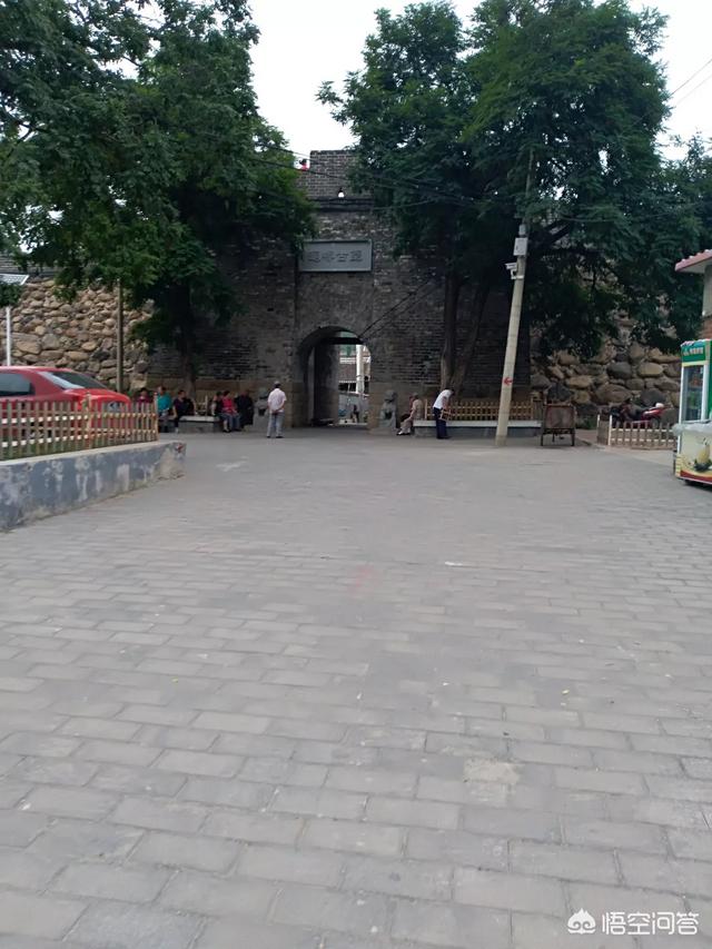 美女与大黄狗性交:民间有句老话:“色”字头上一把刀，“女人祸水”怎么理解？