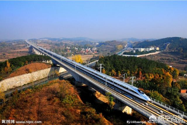 沪汉蓉高铁什么时候通车，八纵八横高铁现在完成多少了，什么时候能全部完成？