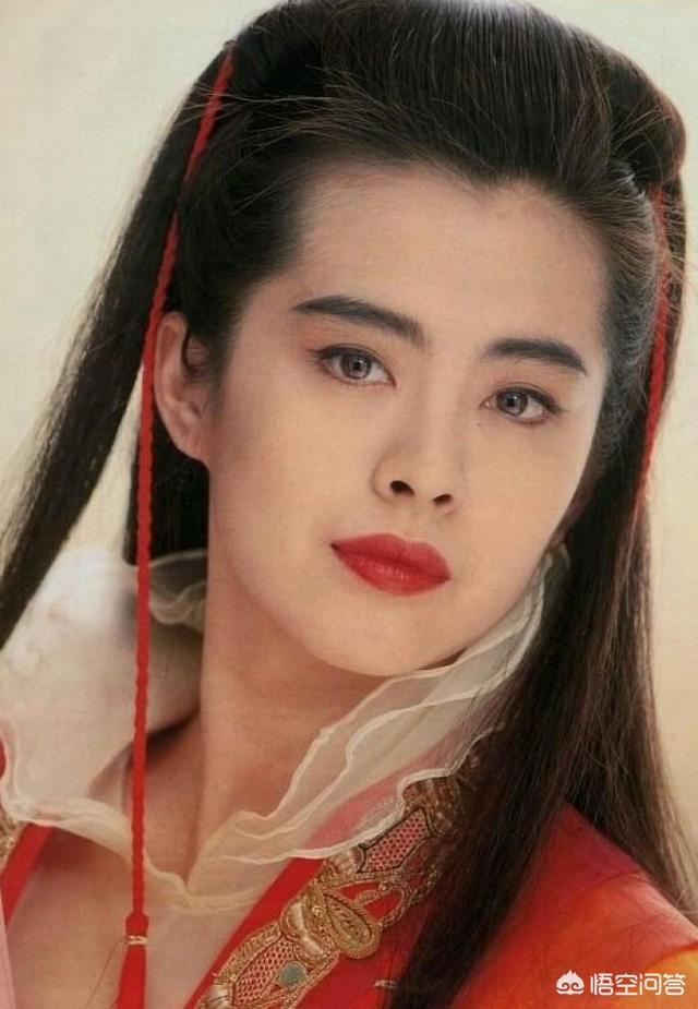 珊莉:你从什么时候发现孤独感找上你了？