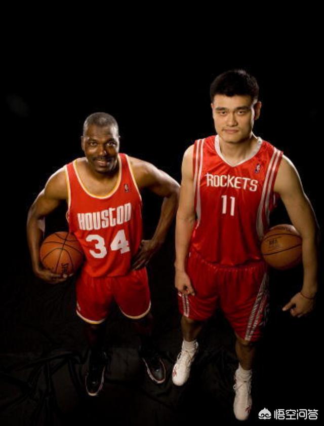 奥拉朱旺梦幻舞步:奥拉朱旺放到现在的NBA，能拿到什么样的数据？