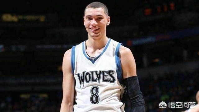 奥斯丁格里芬被龙皓晨杀死:库里这么白也是黑人，NBA还有谁皮肤很白但却是实打实的黑人？