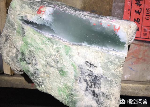 翡翠的知识,翡翠手镯尺寸篇知识解答？