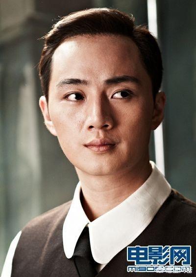 若把《人间四月天》搬上大银幕,黄磊之后现在谁适合演徐志摩比较好？