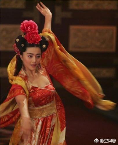 杨贵妃叫什么:杨贵妃明明没有插手任何政事，为何却被后世称为红颜祸水呢