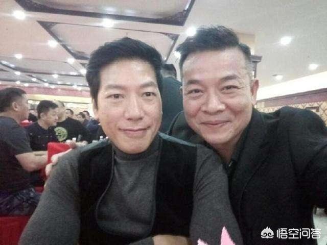 洪金宝真实灵异事件:为什么有人说洪金宝怎么越老面相越凶，张耀扬越老越面善？