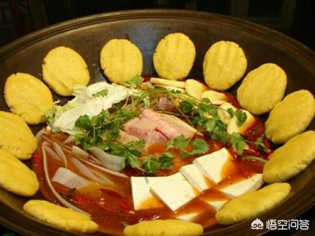 混合玉筋鱼酱油:玉筋鱼汁是酱油吗 农家铁锅炖，他们的炖鱼酱汁是如何调的？