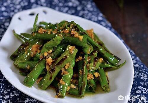 虎皮青椒的制作方法:做虎皮尖椒用什么辣椒好一点？