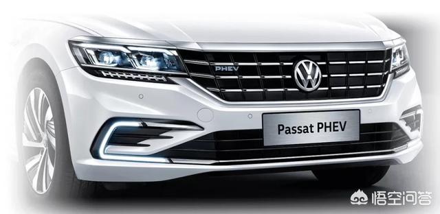 大众帕萨特新能源汽车，帕萨特PHEV混动版到底该不该买，性价比值吗？