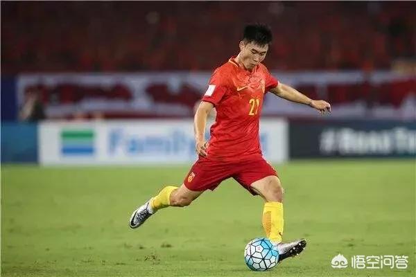 邓雅文:中国女排强力接应来了，左右开弓新人一米九零陈博雅你期待吗