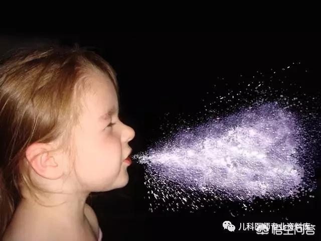 小孩子流鼻涕怎么办速效办法,宝宝流鼻涕打喷嚏怎么办？