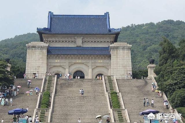 杜聿明:被特赦后，溥仪与杜聿明首次下江南，为何一路上流泪不止？