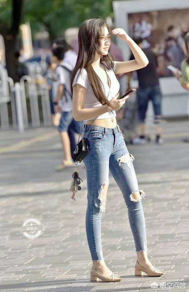 丹宁风:秋季穿搭单品，基础款必备有推荐的没？